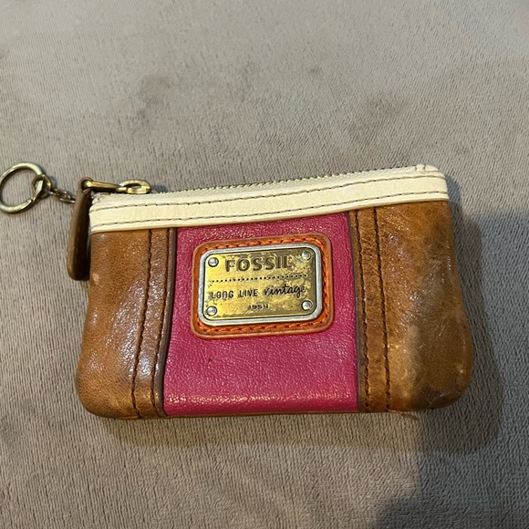 Fossil Wallet - Picture 1 of 2